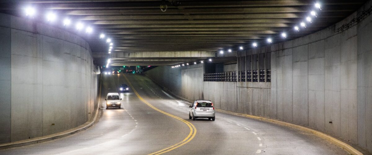 San Isidro renueva la iluminación de los túneles vehiculares para mejorar la visibilidad