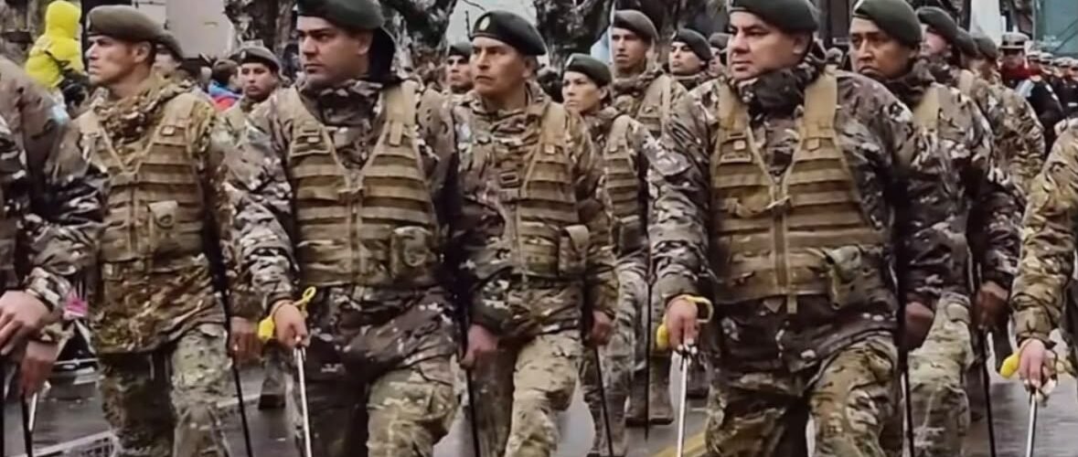 Desfile Cívico-Militar de San Isidro en homenaje al General Don José de San Martín