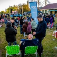 Agustín Roca vivió una multitudinaria edición de «Roca le canta a Yupanqui»