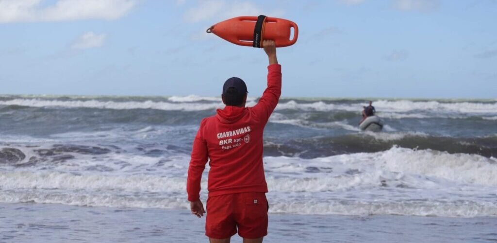 Pinamar fijó el cronograma de la Prueba de Suficiencia Física para guardavidas 2026