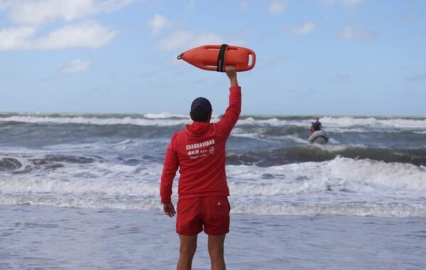 Pinamar fijó el cronograma de la Prueba de Suficiencia Física para guardavidas 2026