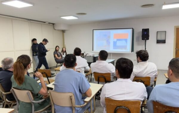 Cirugías en vivo en el Larcade para capacitar a urólogos en una técnica con láser